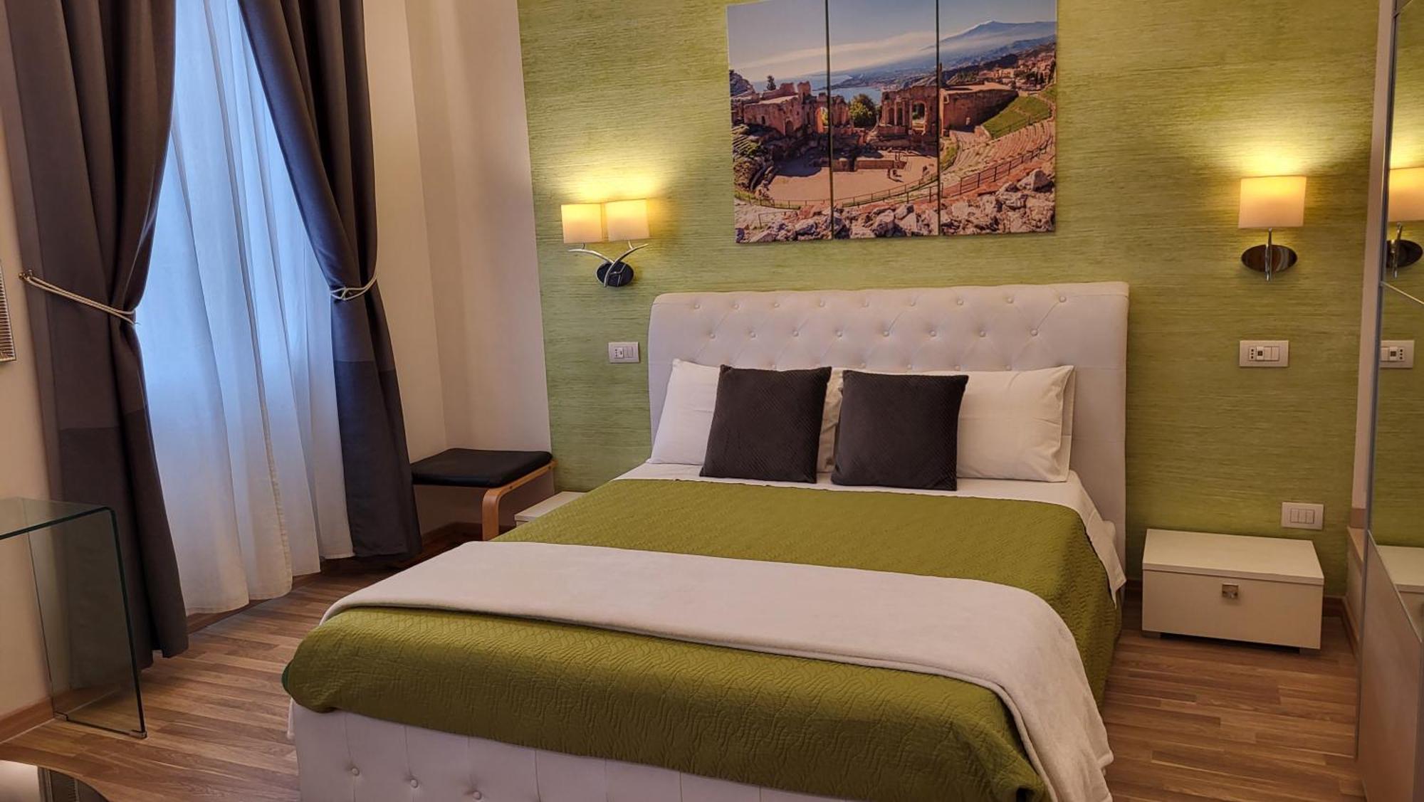 I Due Grifoni Studio Flat Taormina Exterior photo